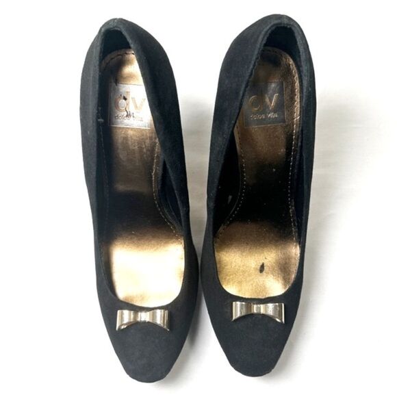Dolce Vita Black Suede Pumps with Gold Bow - Picture 3 of 6